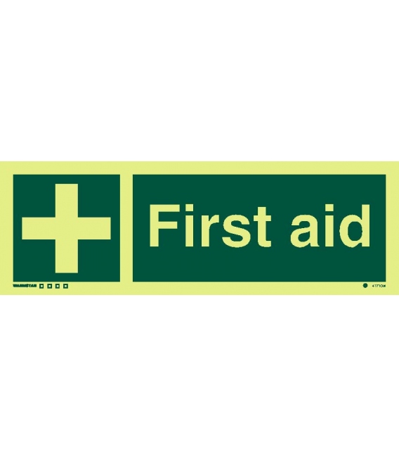 4171 First aid with text