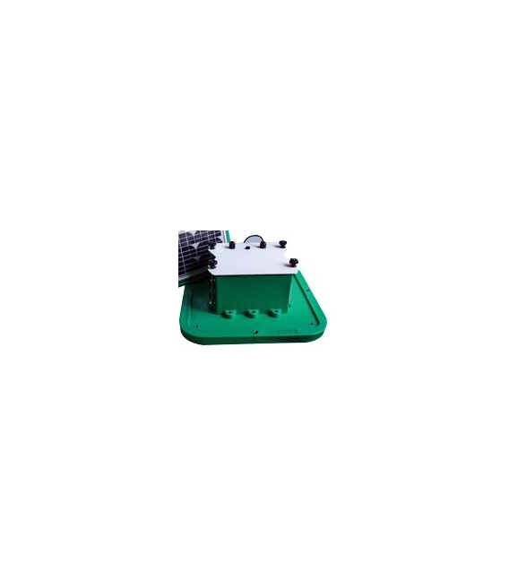 Sealite SLC500 5-7nm+ Solar Marine Lantern